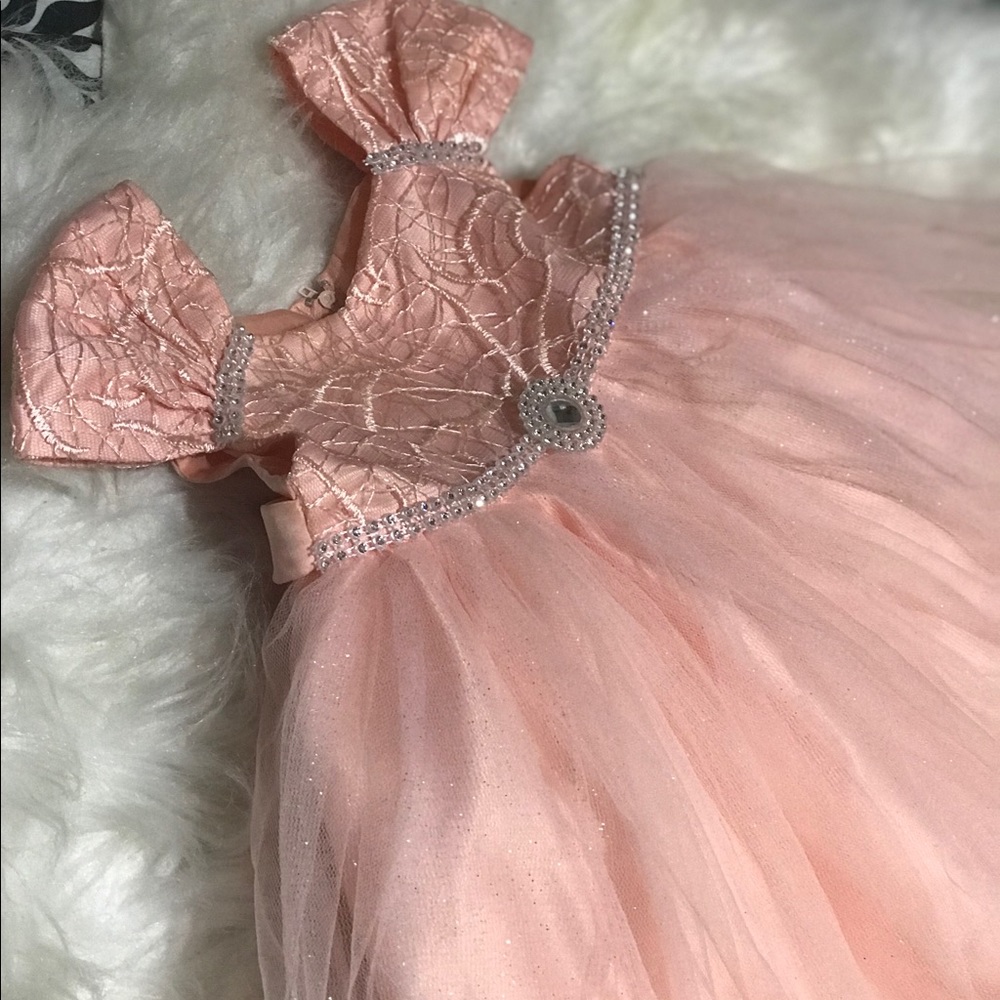SOLD!BEAUTIFUL peachy baby girls dress!
